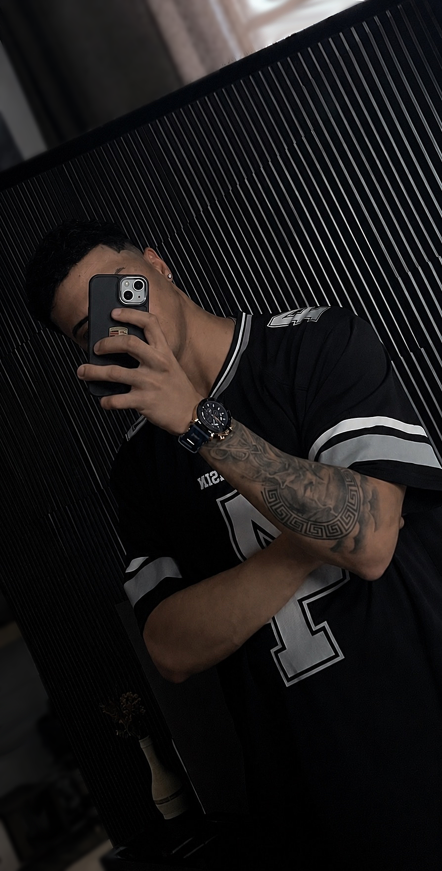 ZEY visual 19